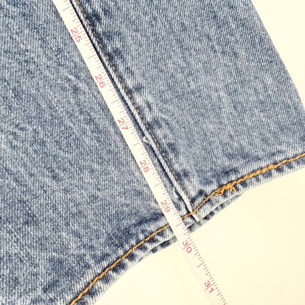 Levi's Men's 501 Original Fit Jeans 35x30 Blue Medium Wash Expanded Back Patch - Picture 11 of 11